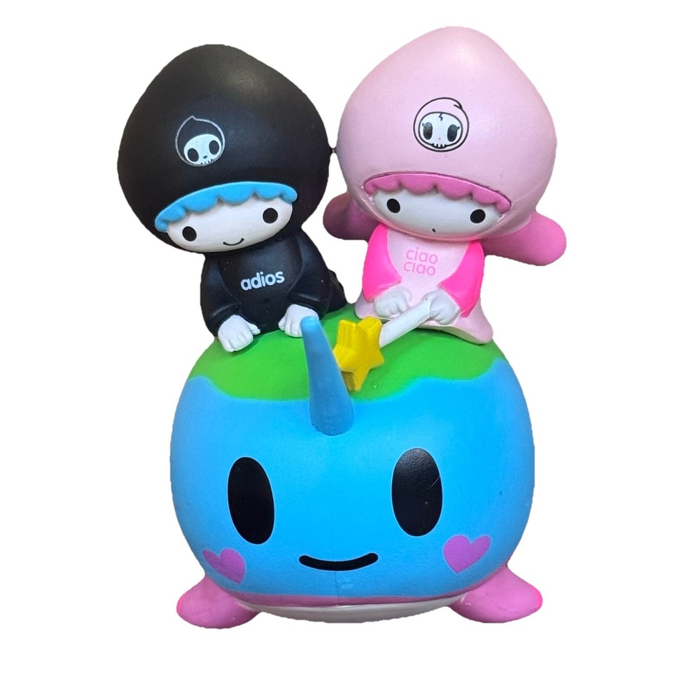 Tokidoki Unicorno x Hello Kitty and‎ Friends 2. Little Twin Stars (M4)